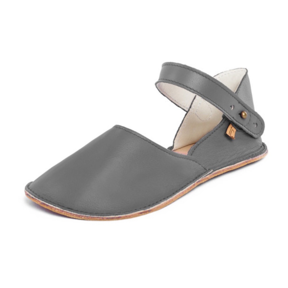 NIB Tomar Creations Barefoot "ballerina Flexia"
